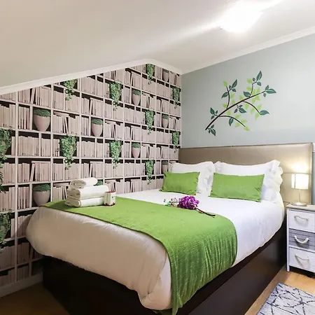 Downtown Traditional By Homing Apartmán *